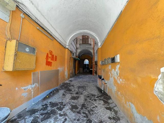 Appartamento in vendita a Napoli NA