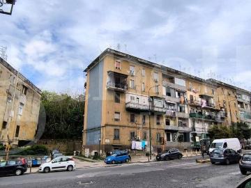 Appartamento in vendita a Napoli NA