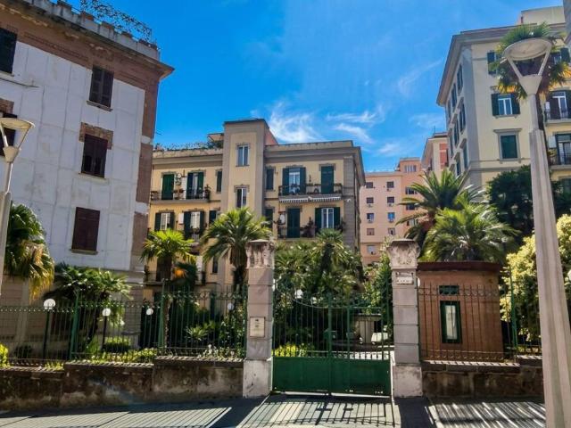 Appartamento in vendita a Napoli NA