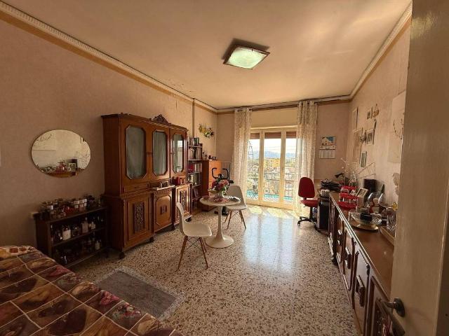 Appartamento in vendita a Napoli NA