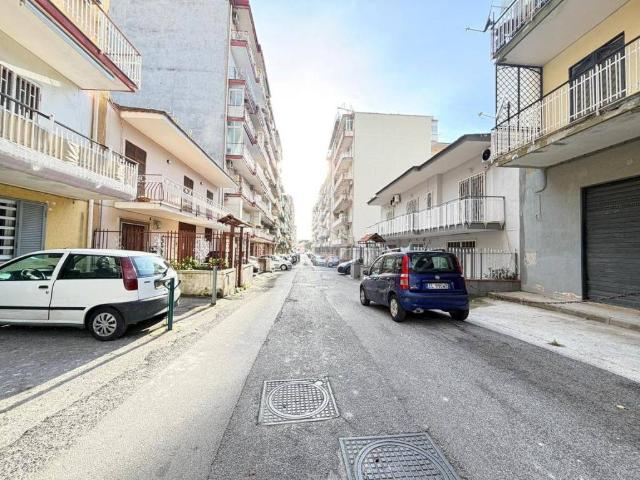 Appartamento in vendita a Napoli NA