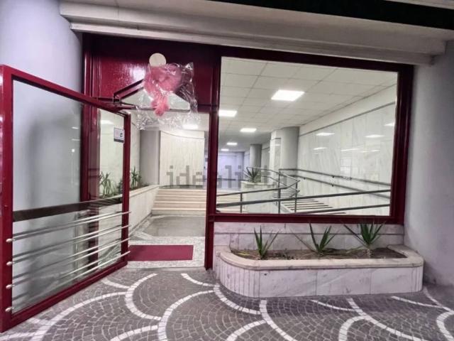 Appartamento in vendita a Napoli NA