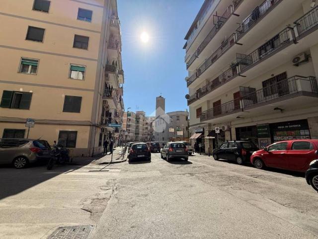 Appartamento in vendita a Napoli NA