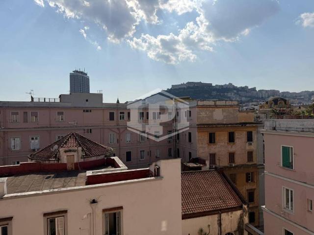 Appartamento in vendita a Napoli NA