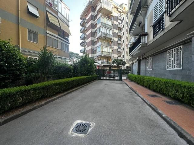 Appartamento in vendita a Napoli NA