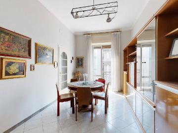 Appartamento in vendita a Napoli NA