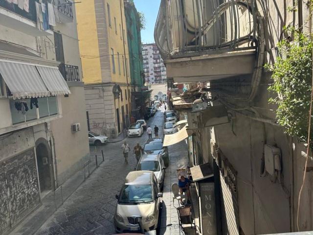 Appartamento in vendita a Napoli NA