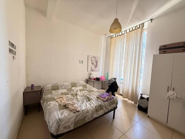 Appartamento in vendita a Napoli NA