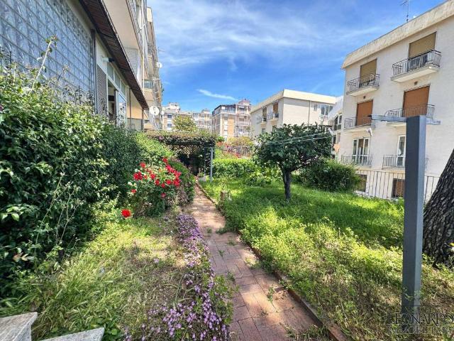 Appartamento in vendita a Napoli NA