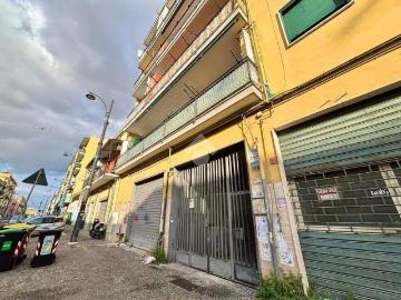 Appartamento in vendita a Napoli NA