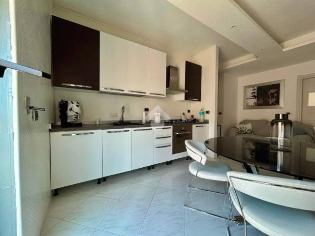 Appartamento in vendita a Napoli NA