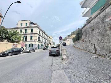 Appartamento in vendita a Napoli NA