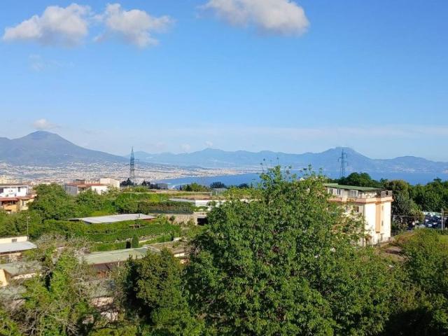 Appartamento in vendita a Napoli NA