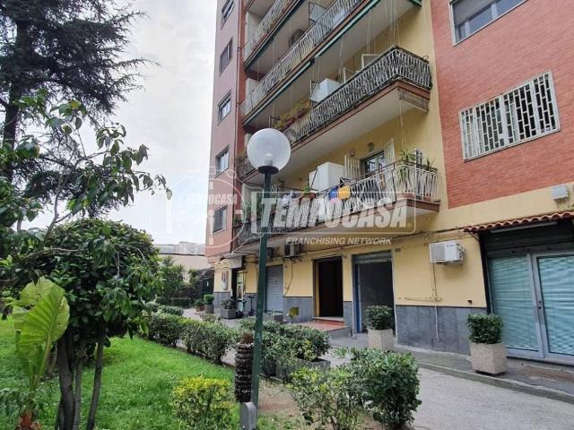 Appartamento in vendita a Napoli NA