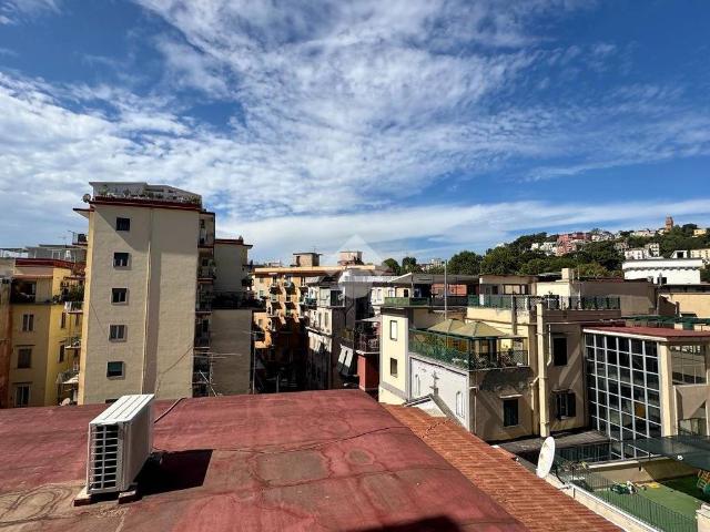 Appartamento in vendita a Napoli NA