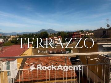 Appartamento in vendita a Napoli NA