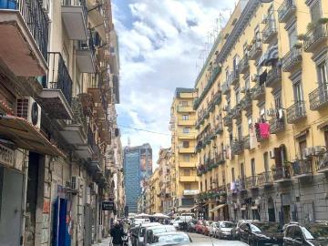 Appartamento in vendita a Napoli NA