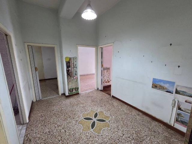 Appartamento in vendita a Napoli NA