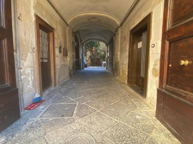 Appartamento in vendita a Napoli NA