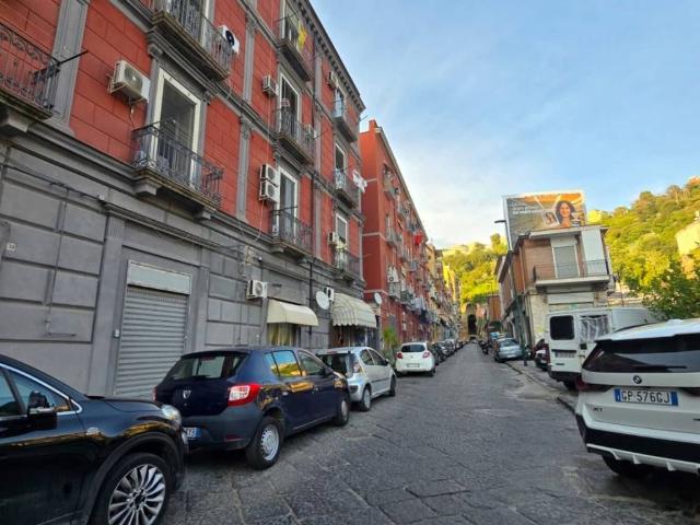 Appartamento in vendita a Napoli NA