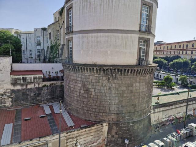 Appartamento in vendita a Napoli NA