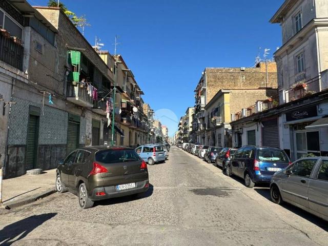 Appartamento in vendita a Napoli NA