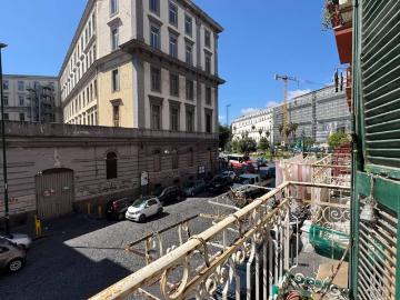 Appartamento in vendita a Napoli NA