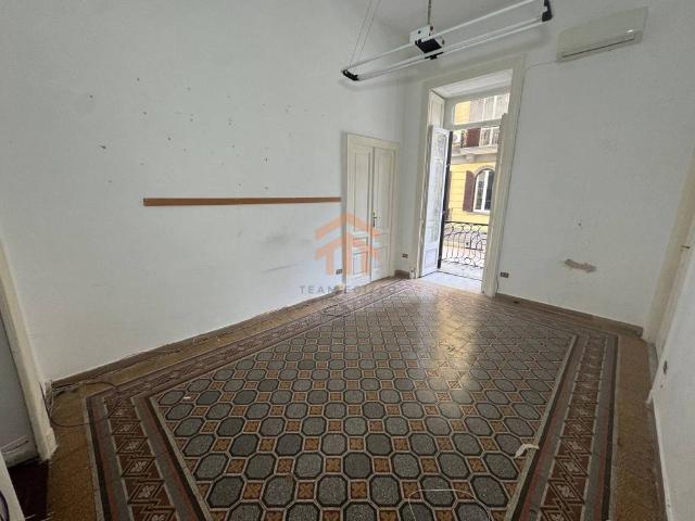 Appartamento in vendita a Napoli NA
