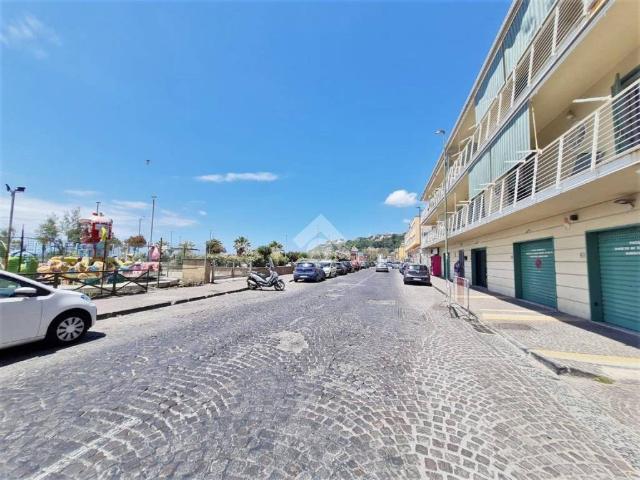 Appartamento in vendita a Napoli NA