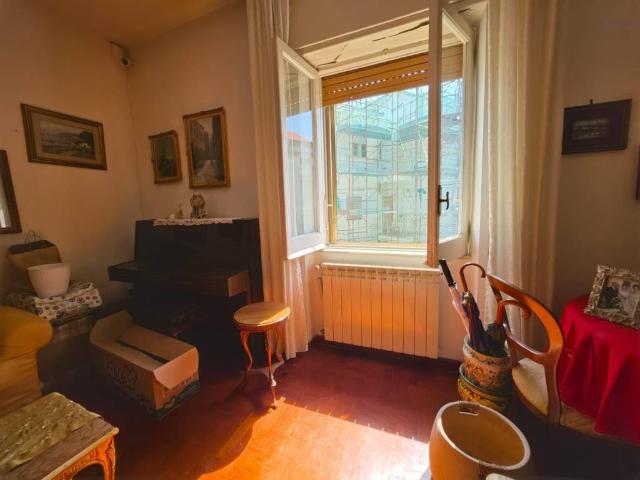 Appartamento in vendita a Napoli NA
