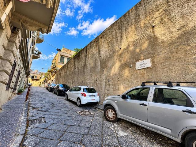 Appartamento in vendita a Napoli NA