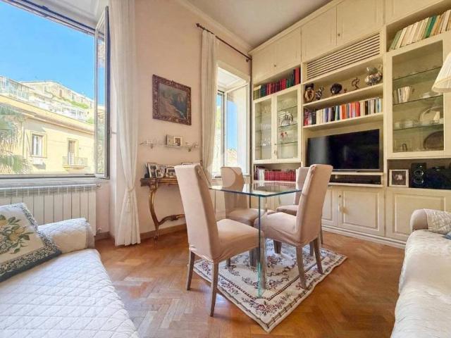 Appartamento in vendita a Napoli NA