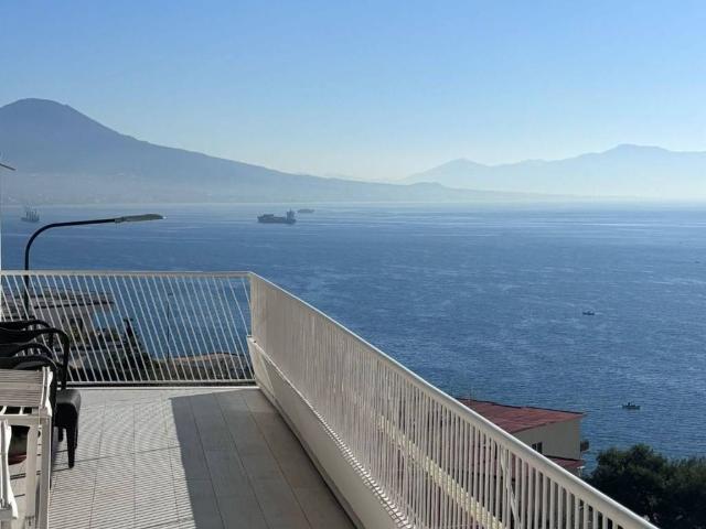 Appartamento in vendita a Napoli NA