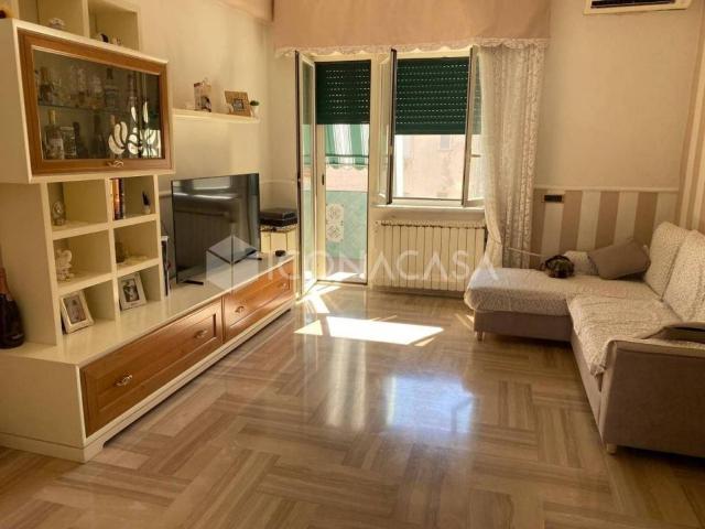 Appartamento in vendita a Napoli NA