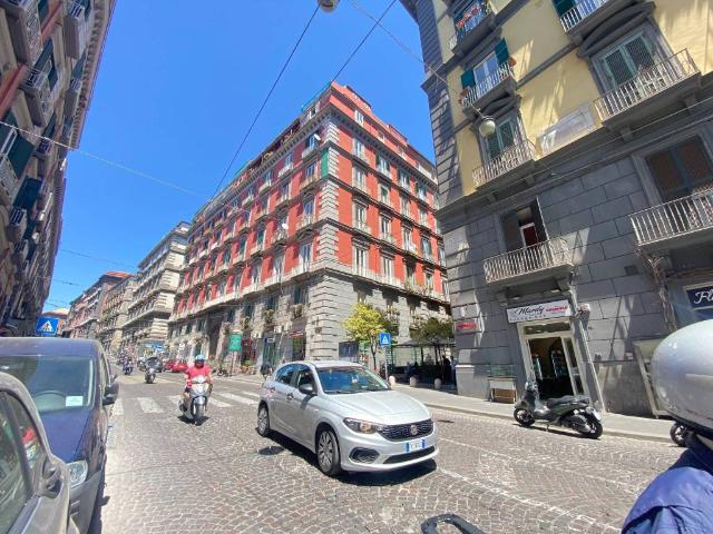 Appartamento in vendita a Napoli NA