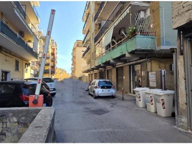 Appartamento in vendita a Napoli NA