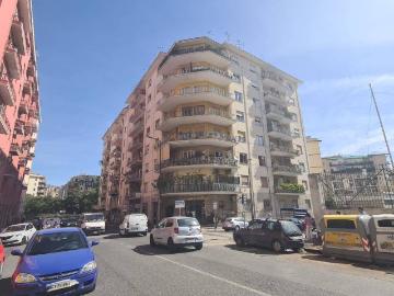Appartamento in vendita a Napoli NA