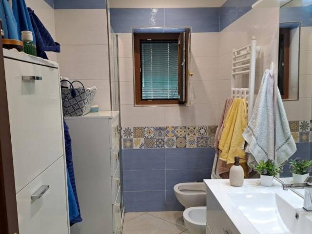 Appartamento in vendita a Napoli NA