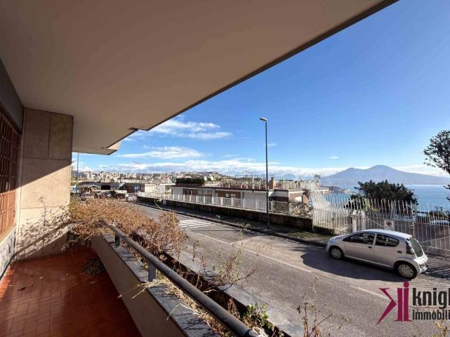 Appartamento in vendita a Napoli NA