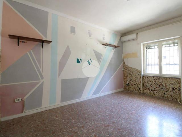 Appartamento in vendita a Napoli NA