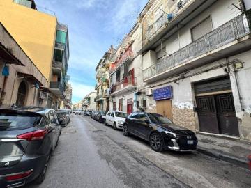 Appartamento in vendita a Napoli NA