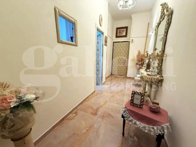 Appartamento in vendita a Napoli NA