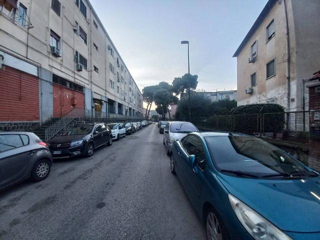 Appartamento in vendita a Napoli NA