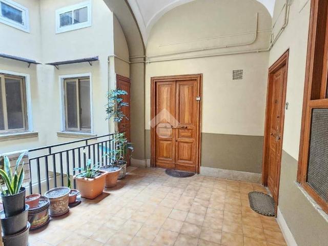 Appartamento in vendita a Napoli NA