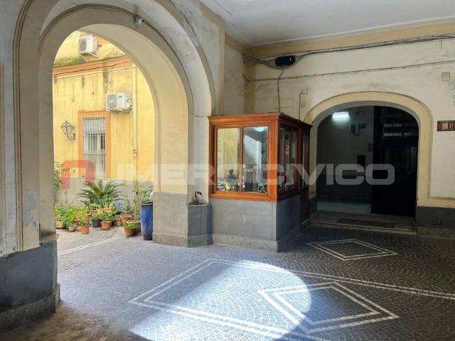 Appartamento in vendita a Napoli NA