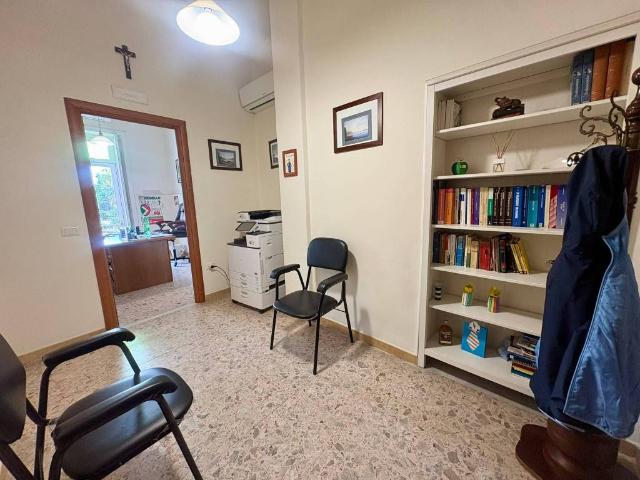 Appartamento in vendita a Napoli NA