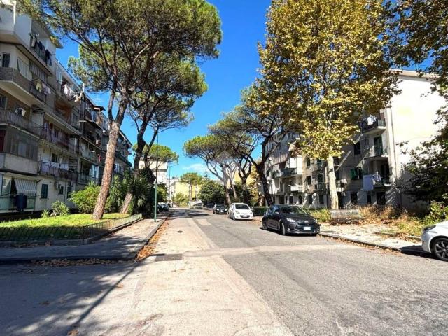 Appartamento in vendita a Napoli NA