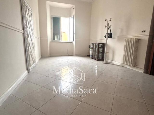 Appartamento in vendita a Napoli NA