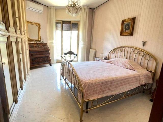 Appartamento in vendita a Napoli NA