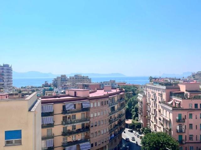 Appartamento in vendita a Napoli NA